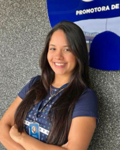 Claudia Vendedora